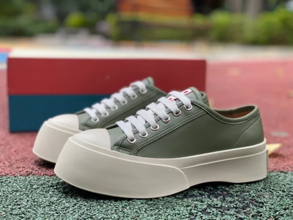 MARNI verde e bianco