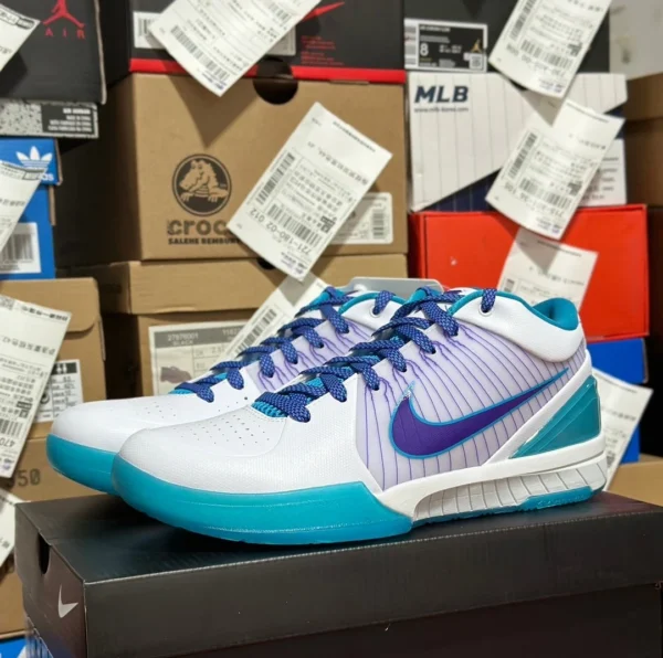 Kobe 4 Draft Day Destruction versione originale pura