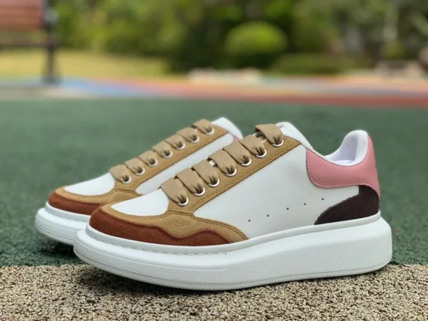 McQueen 2.0 bianco marrone rosa versione di qualità d'acquisto Alexander McQueen Alexander McQueen 2.0 sneakers basse allacciate in pelle bianche