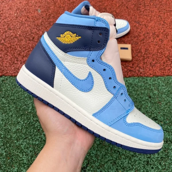 aj1 scarpe alte bianche e blu Air Jordan 1 Retro High OG "First In Flight" scarpe alte ammortizzanti, antiscivolo, resistenti all'usura e traspiranti blu e bianche FD2596-