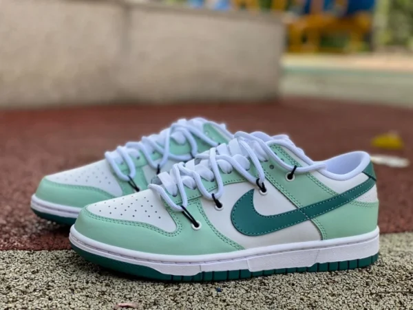 Dunk cinturino bianco e verde Nike Dunk Low sneakers casual basse FD9911-101