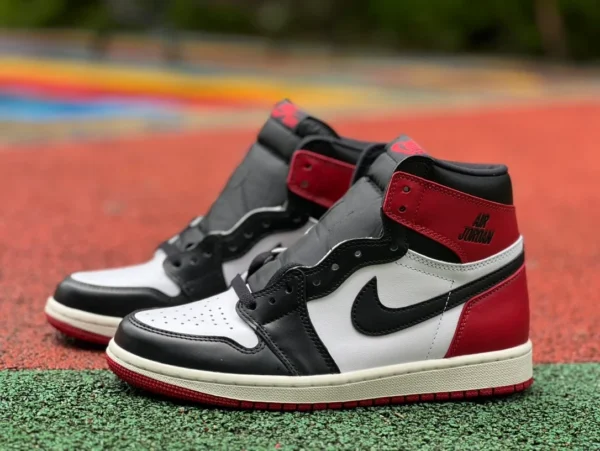 aj1 Punta alta nera Modello esclusivo Air Jordan 1 High OG "Black Toe Reimagined" Punta rotonda Comodo assorbimento degli urti Antiscivolo Punta alta DZ548